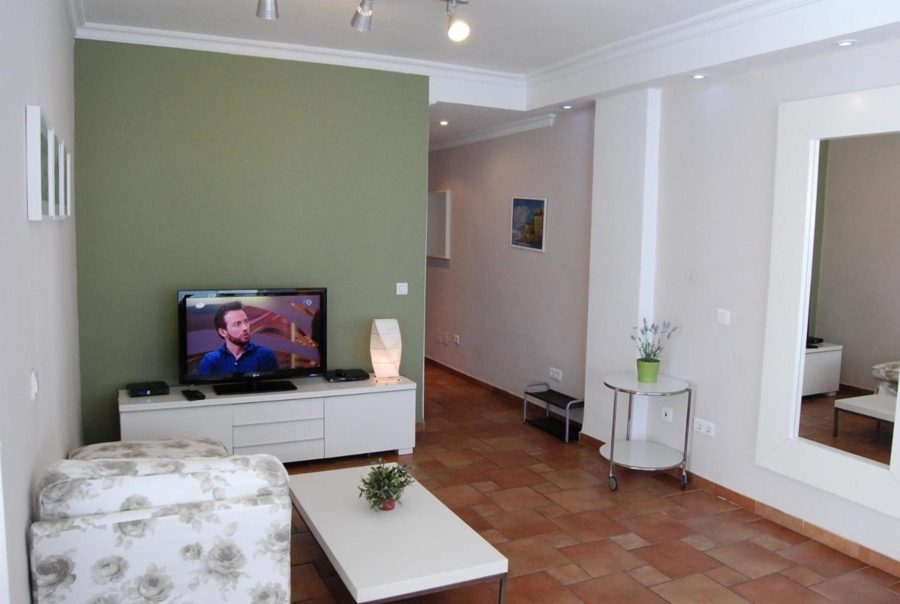 Fuer 6 Personen Ca 120 Qm In Nerja, Andalusien Costa Del Sol Apartment *