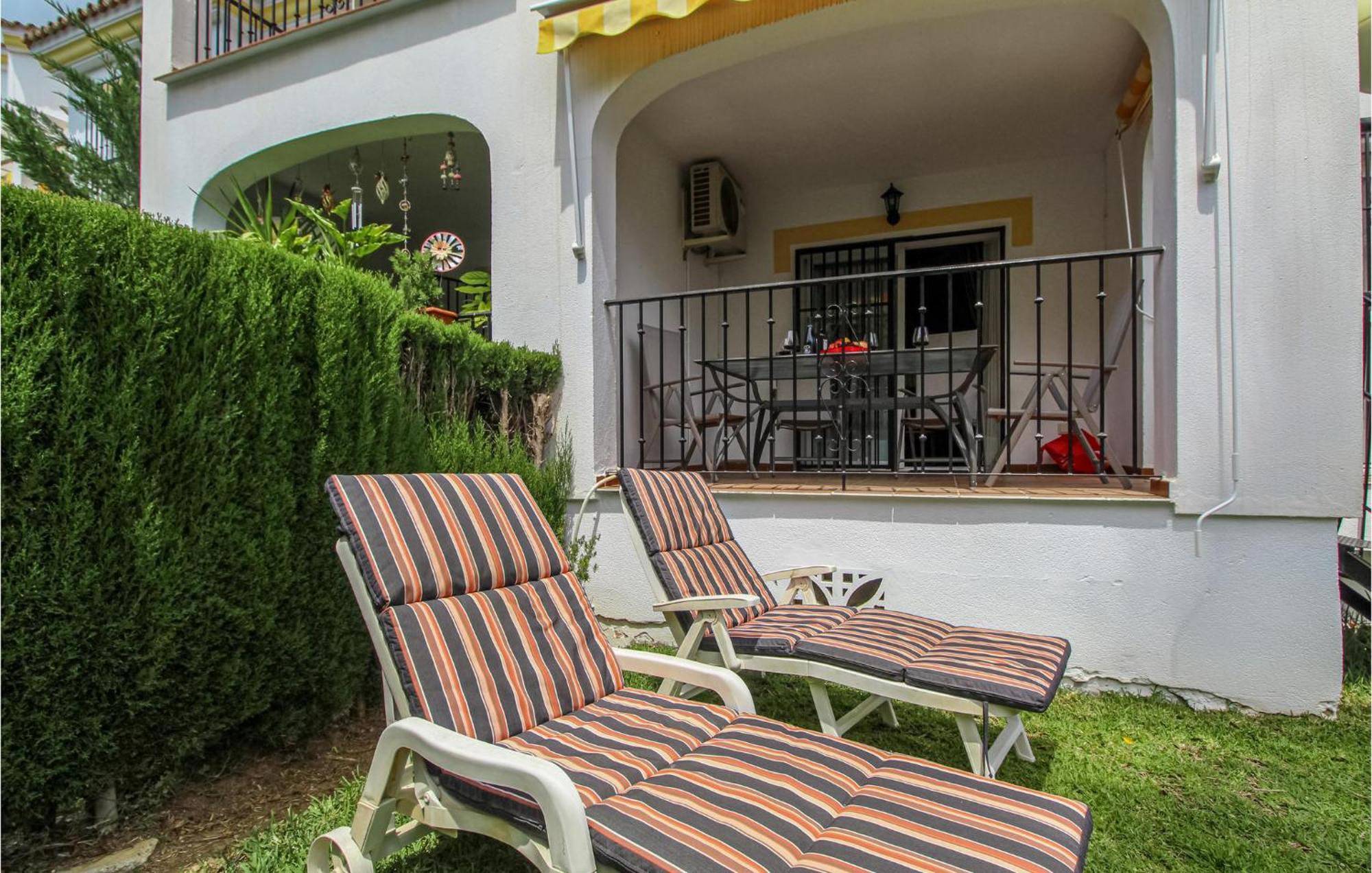 24, Blo 2,b-a Nerja