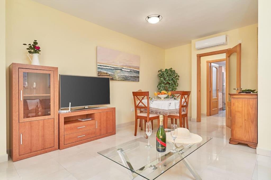 2 Bedroom Modern Apartment, Apartamento