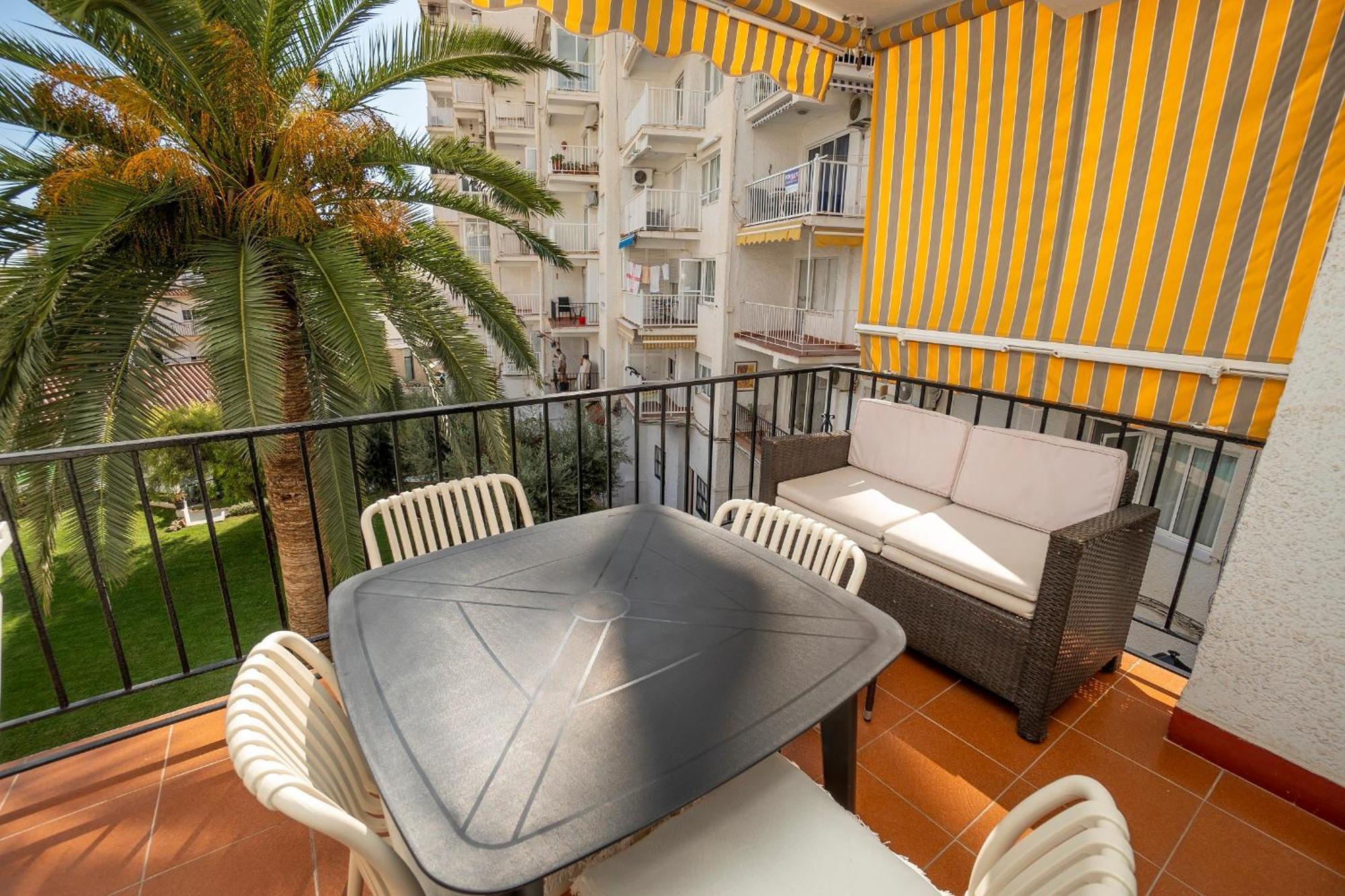 Coronado 136 Menyber Nerja
