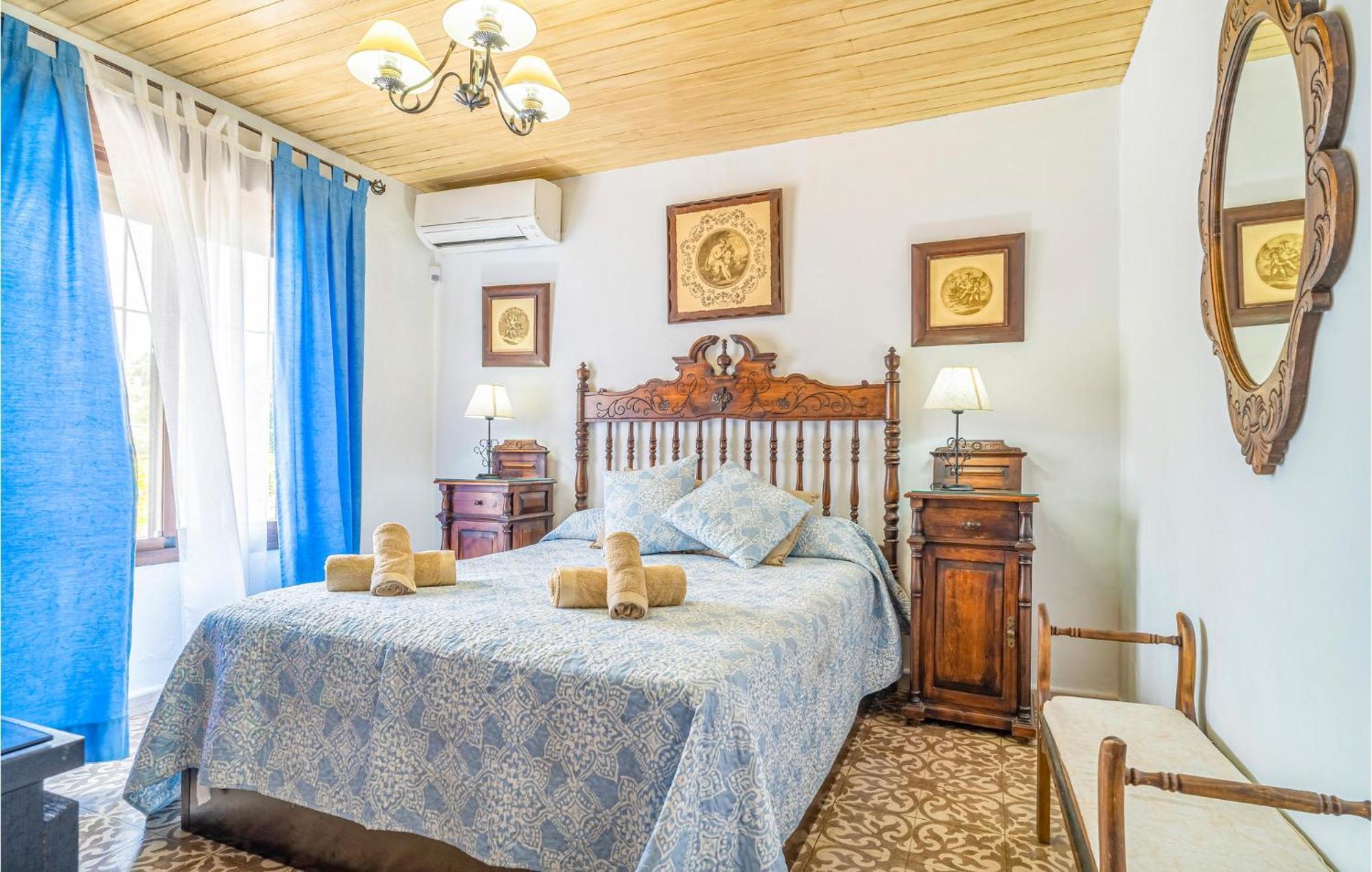 In With Kitchen Nerja