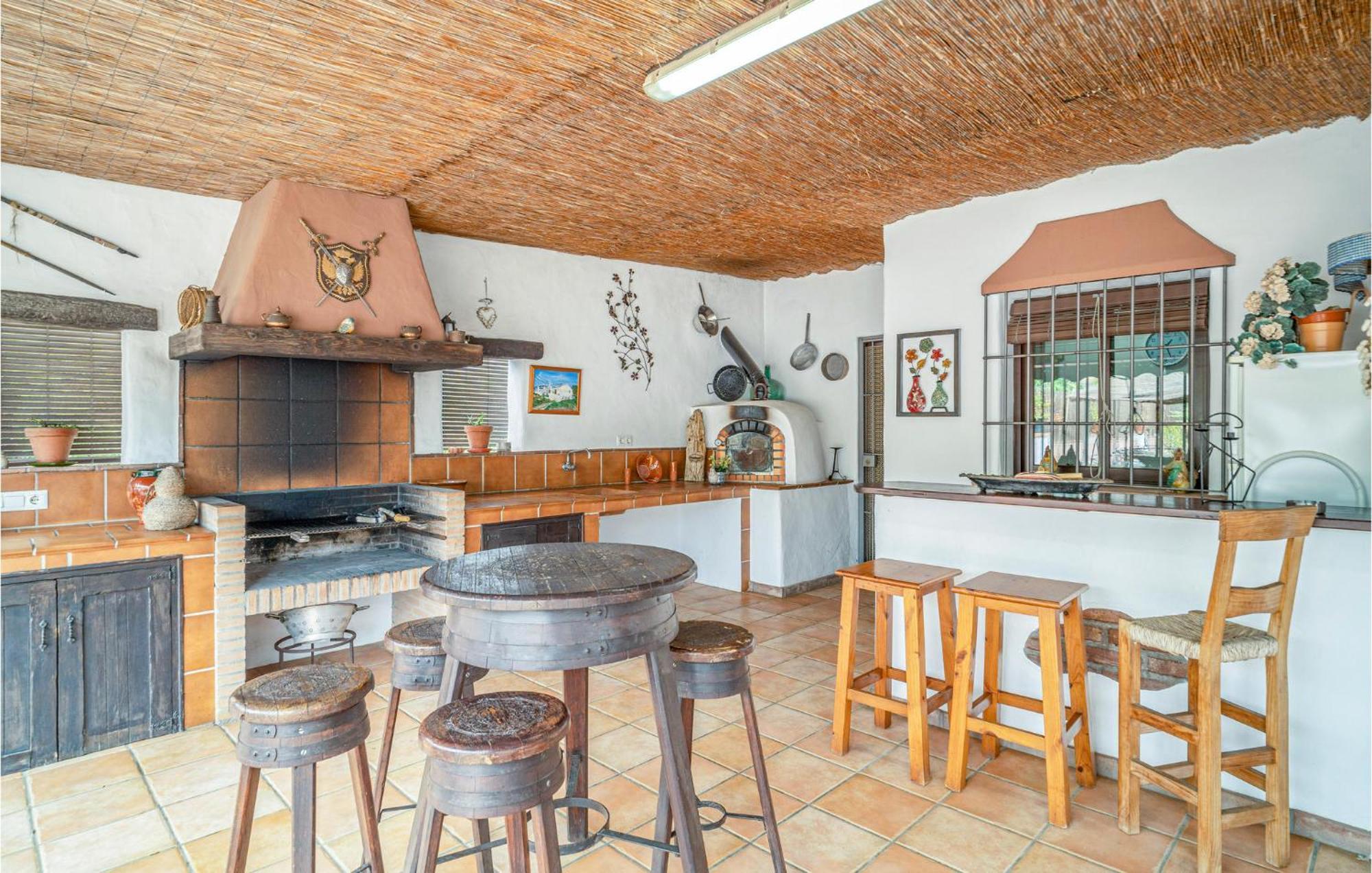 Сasa de vacaciones In With Kitchen *