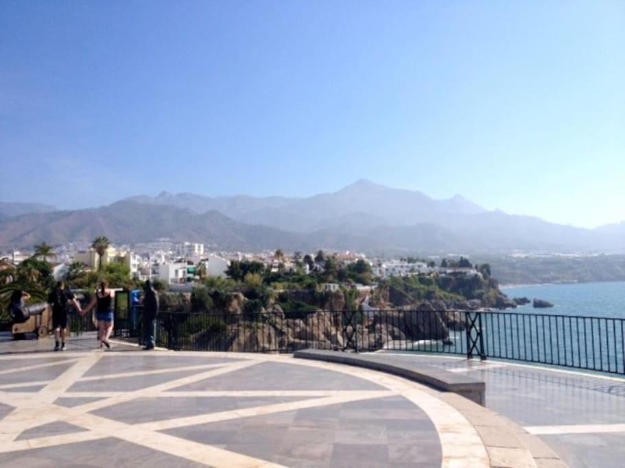 Spacious Flat 100m From Beach-nerja-spain Nerja