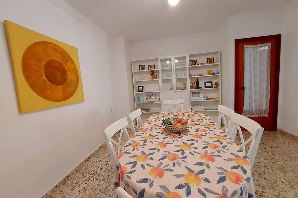 Apartamento Spacious Flat 100m From Beach-nerja-spain Nerja