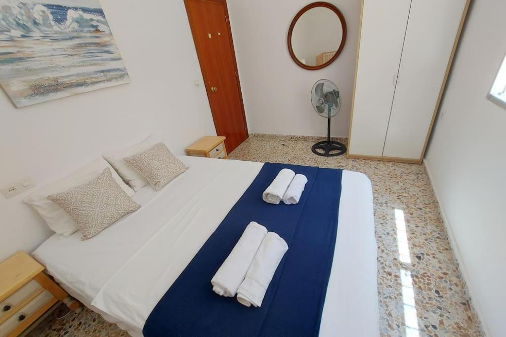 Apartamento Spacious Flat 100m From Beach-nerja-spain