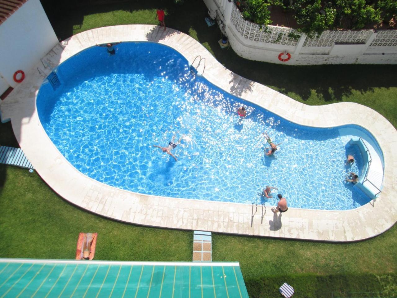 Playa centro y tranquilidad con vistas al mar Apartamento *