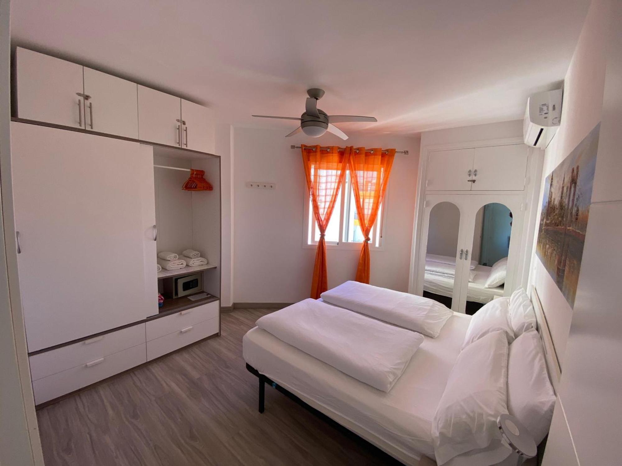 Apartamento Playa centro y tranquilidad con vistas al mar *