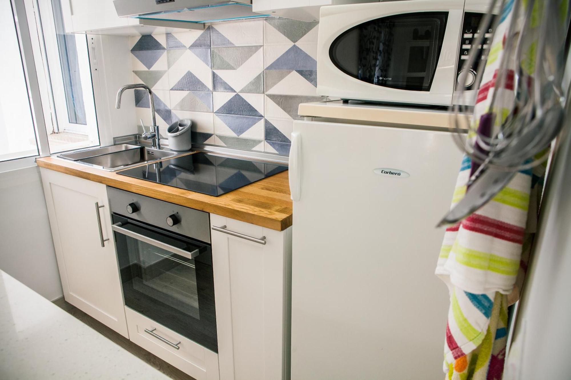 A Un Paso De La Zona Peatonal Del Balcón De Europa Apartamento
