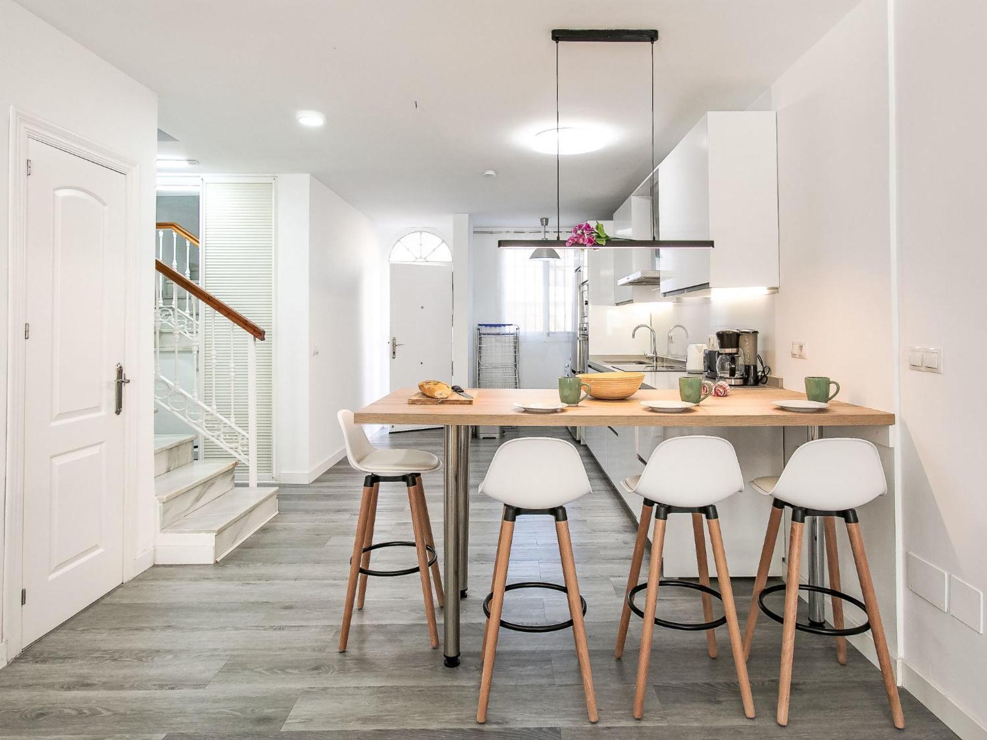 Cheng By Interhome * Nerja