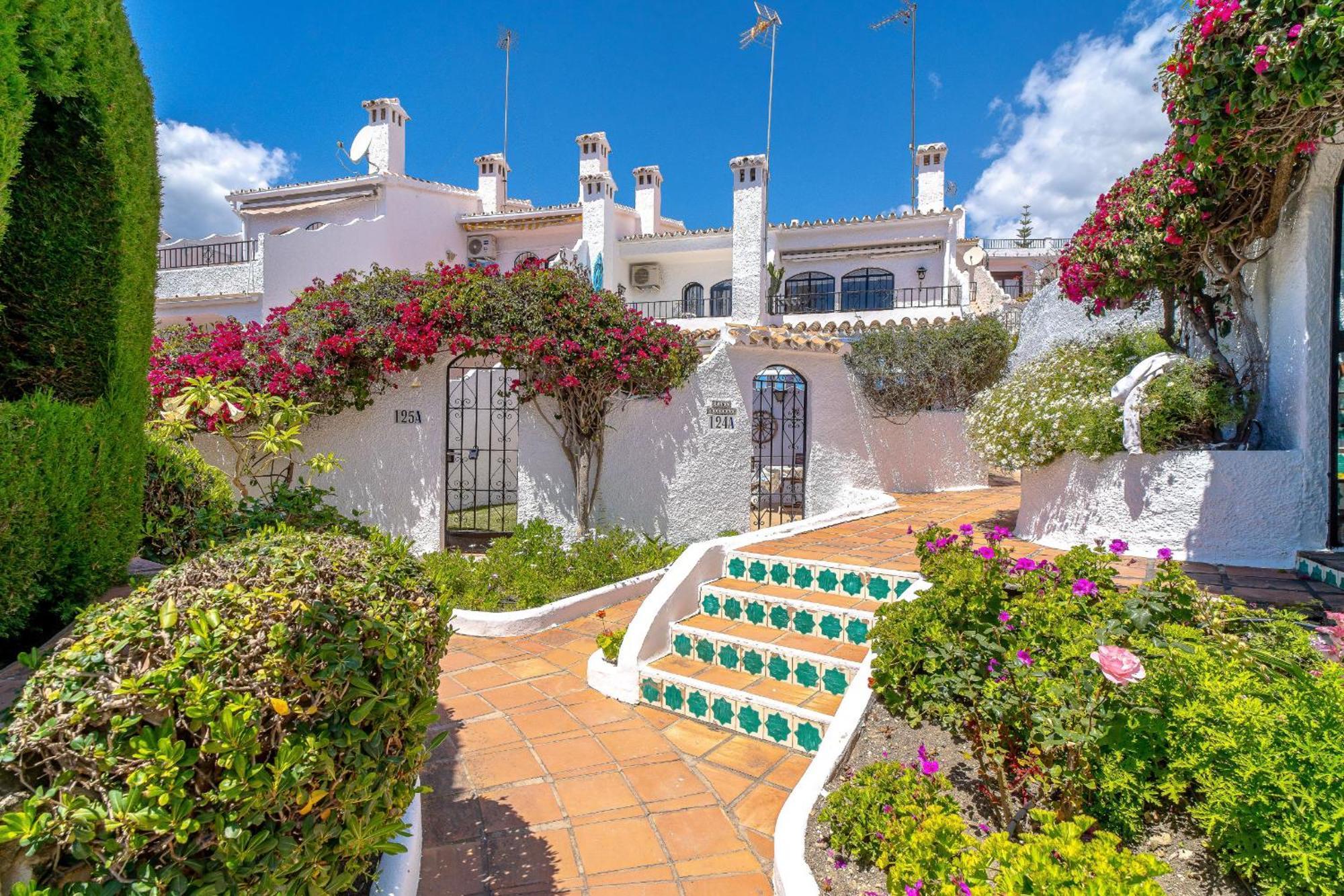Capistrano Village Garden By Casasol Nerja
