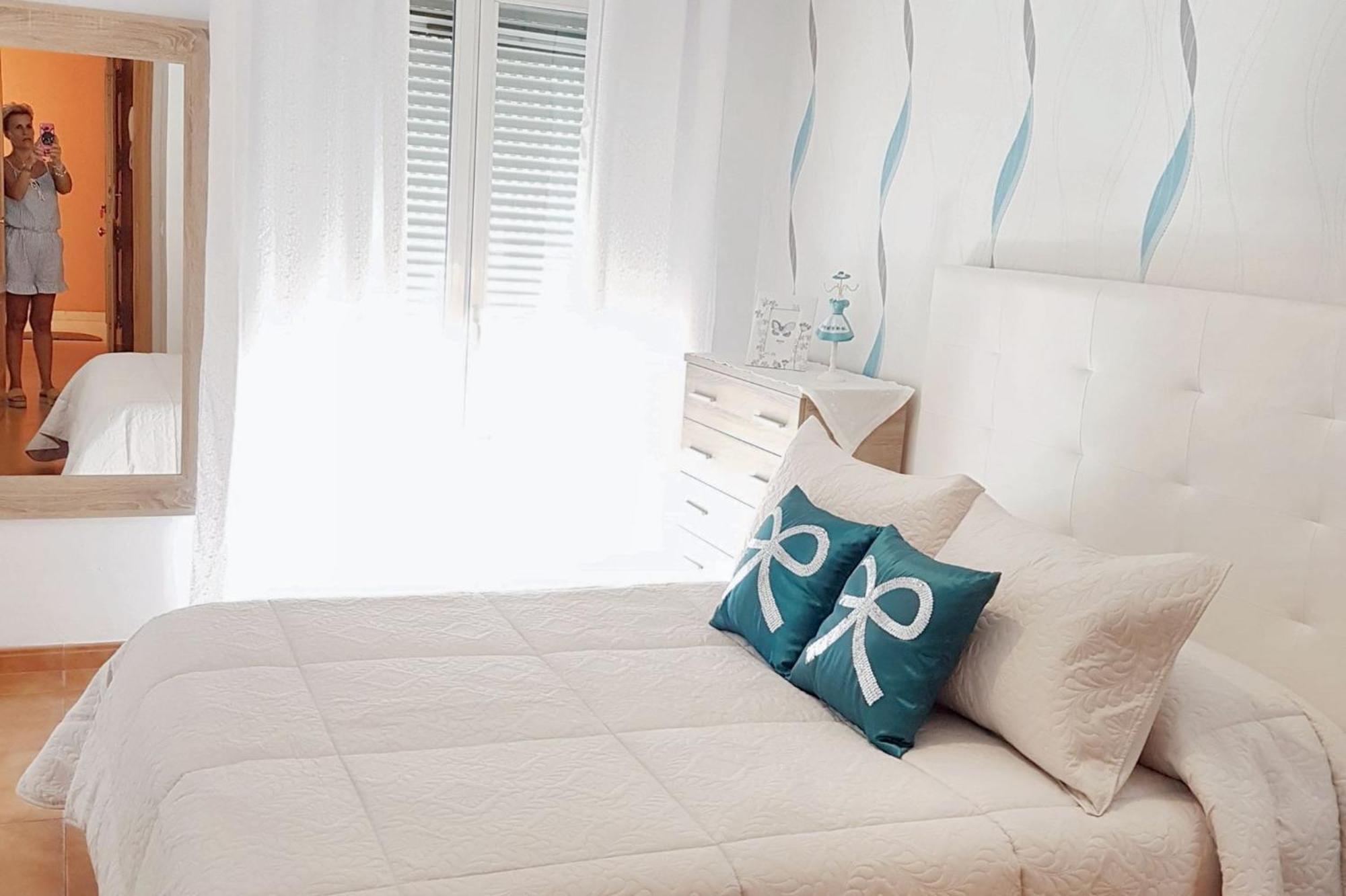 Modern In With Balcony And City View - 48 Sqm Apartamento Nerja