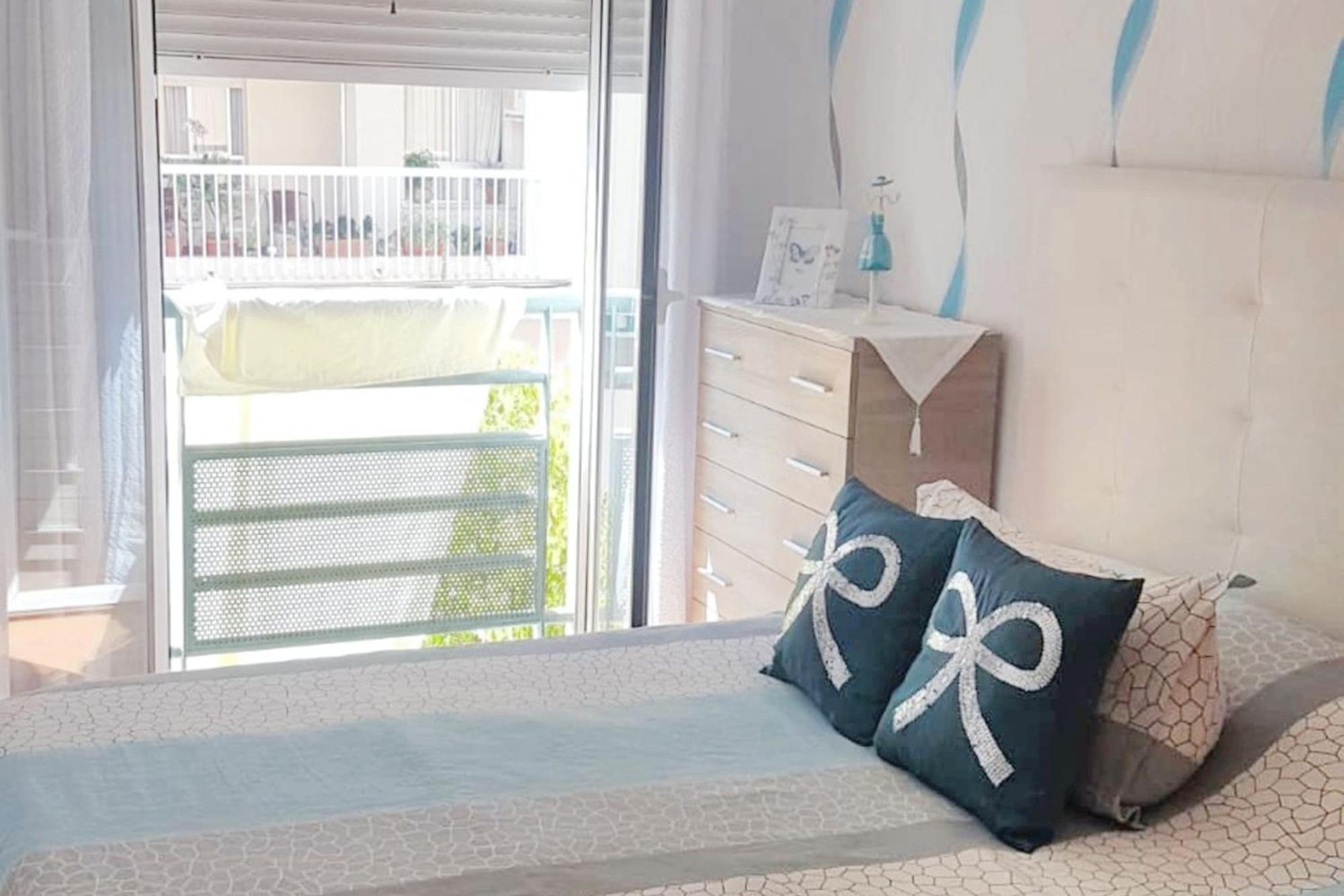 Modern In With Balcony And City View - 48 Sqm Apartamento *