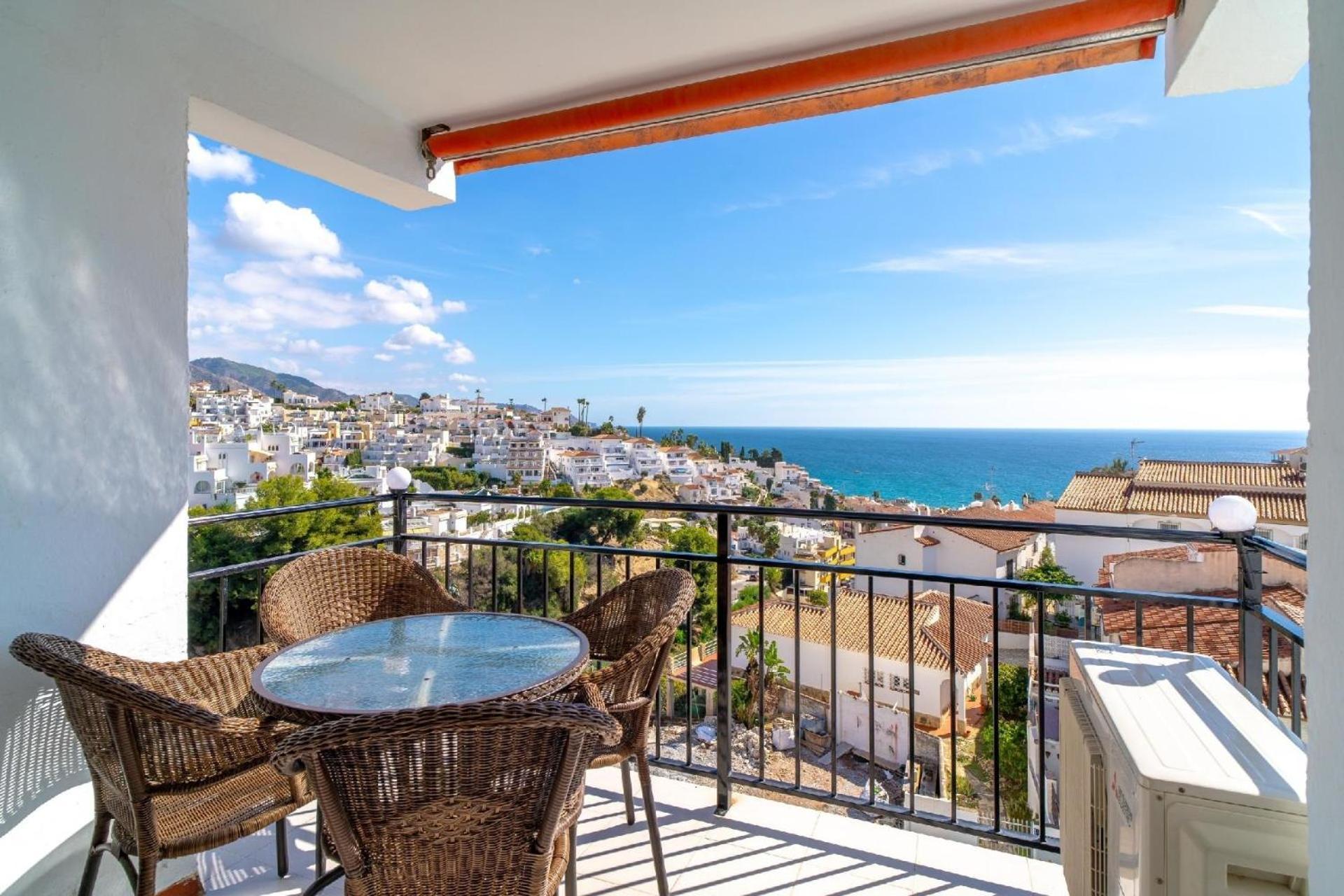 Fuer 4 Personen Ca 75 Qm In Nerja, Andalusien Costa Del Sol *
