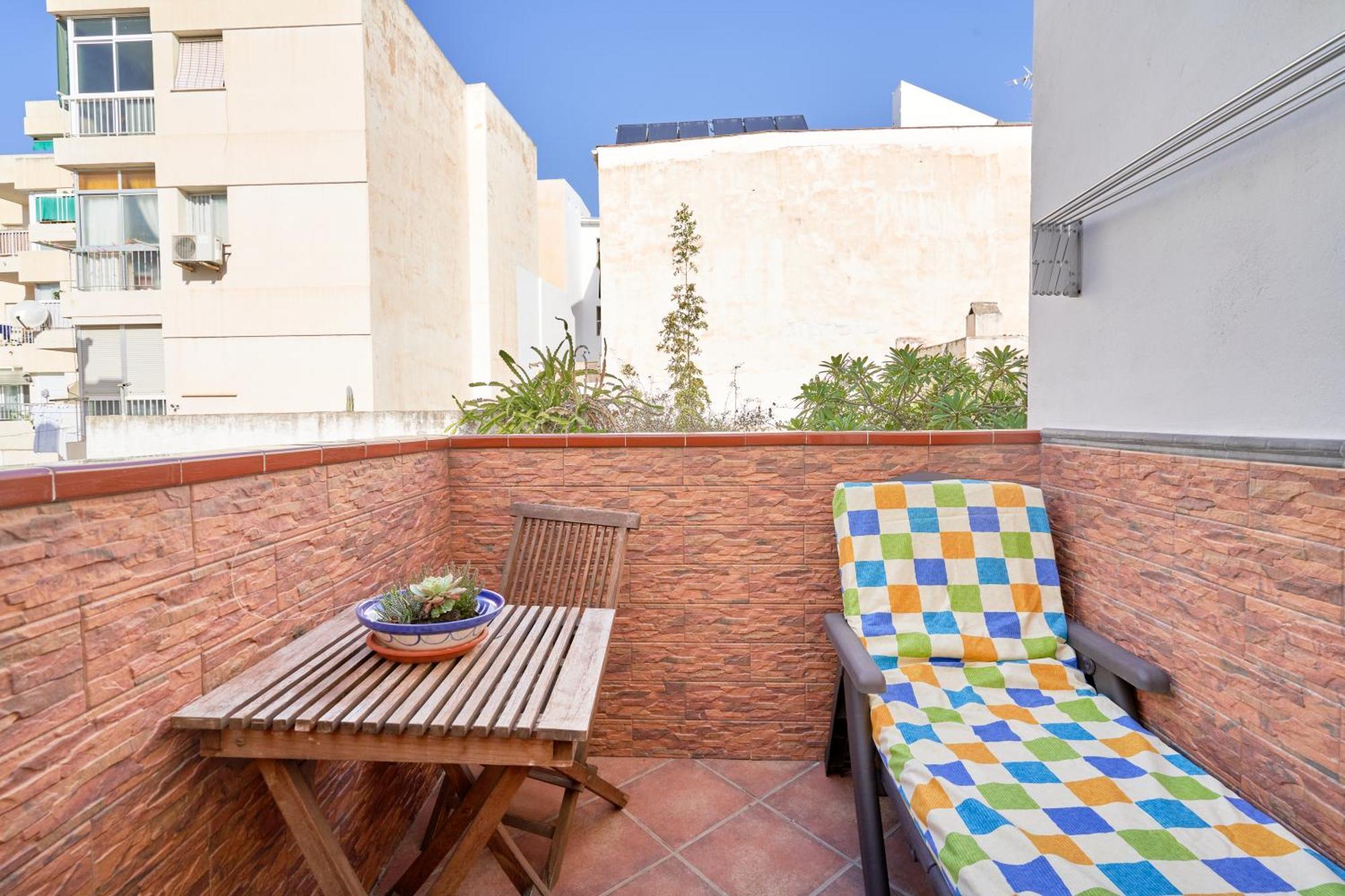 Apartamento Lola 1 *