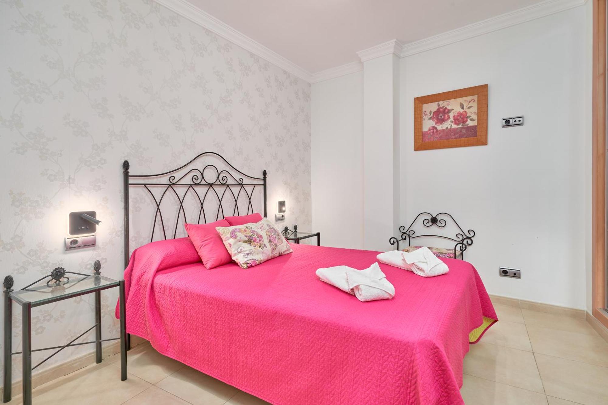 Lola 1 * Nerja