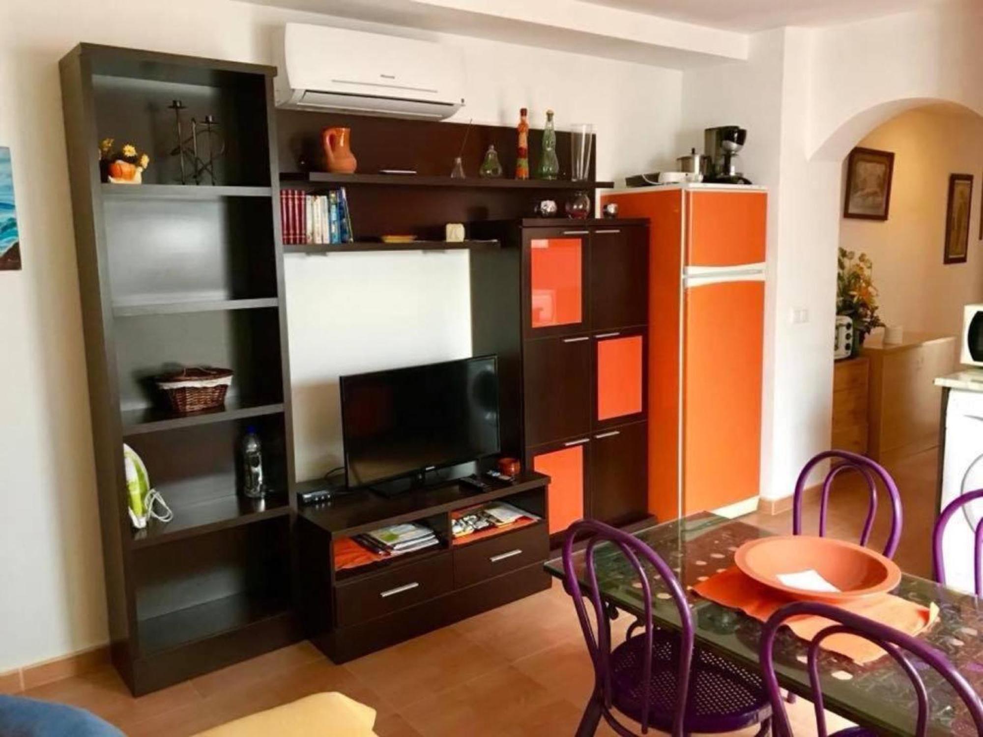 Naranja Apartamento *