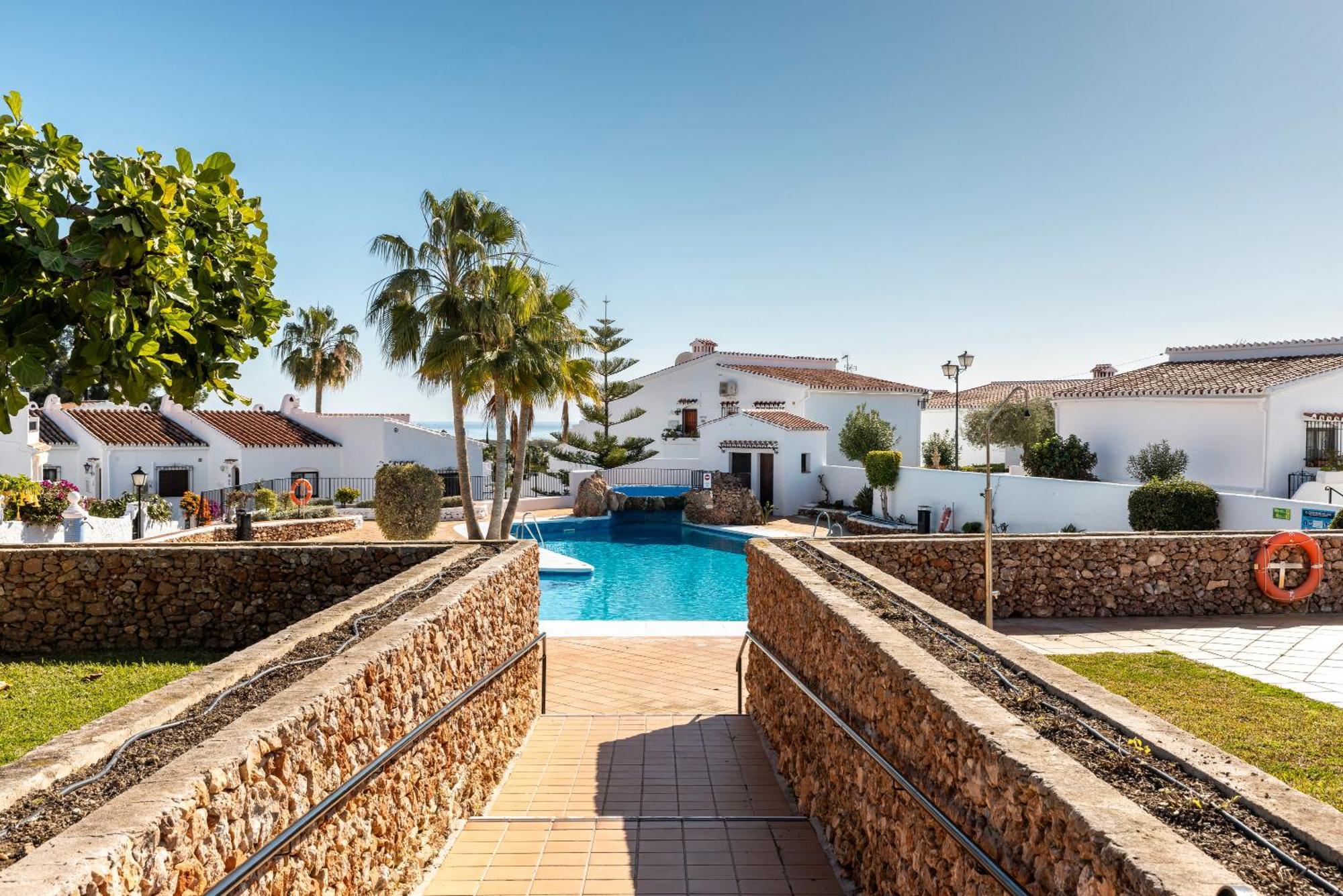 Sea View Capistrano Village Nerja