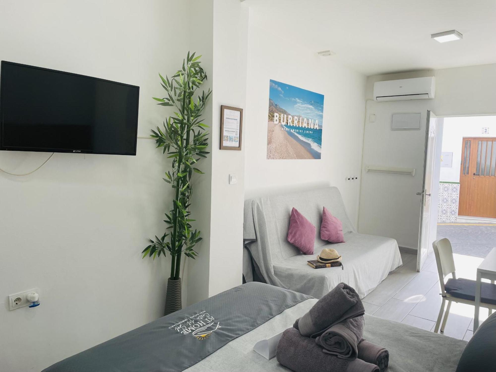 Estudio Jimena Burriana En El Centro De Apartamento
