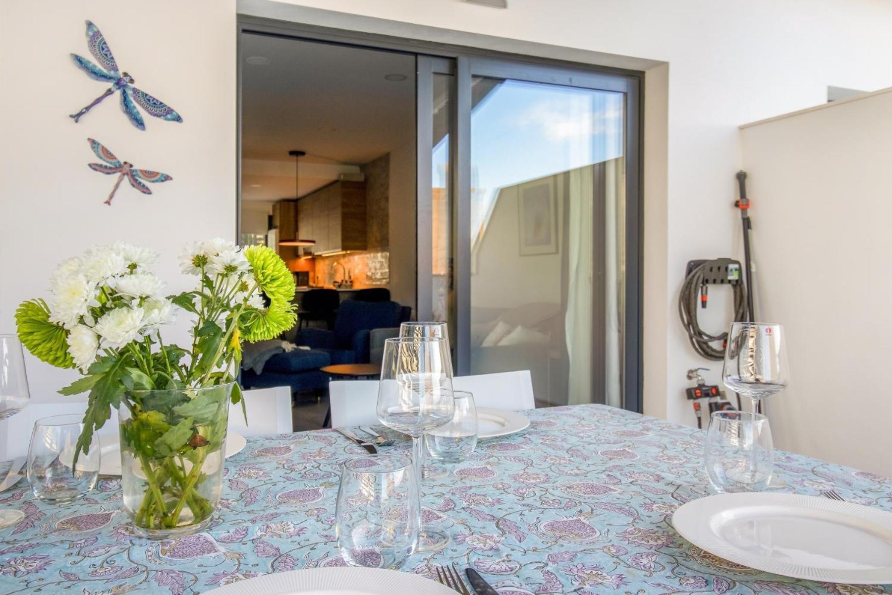 Apartamento Con Piscina Y Garaje *