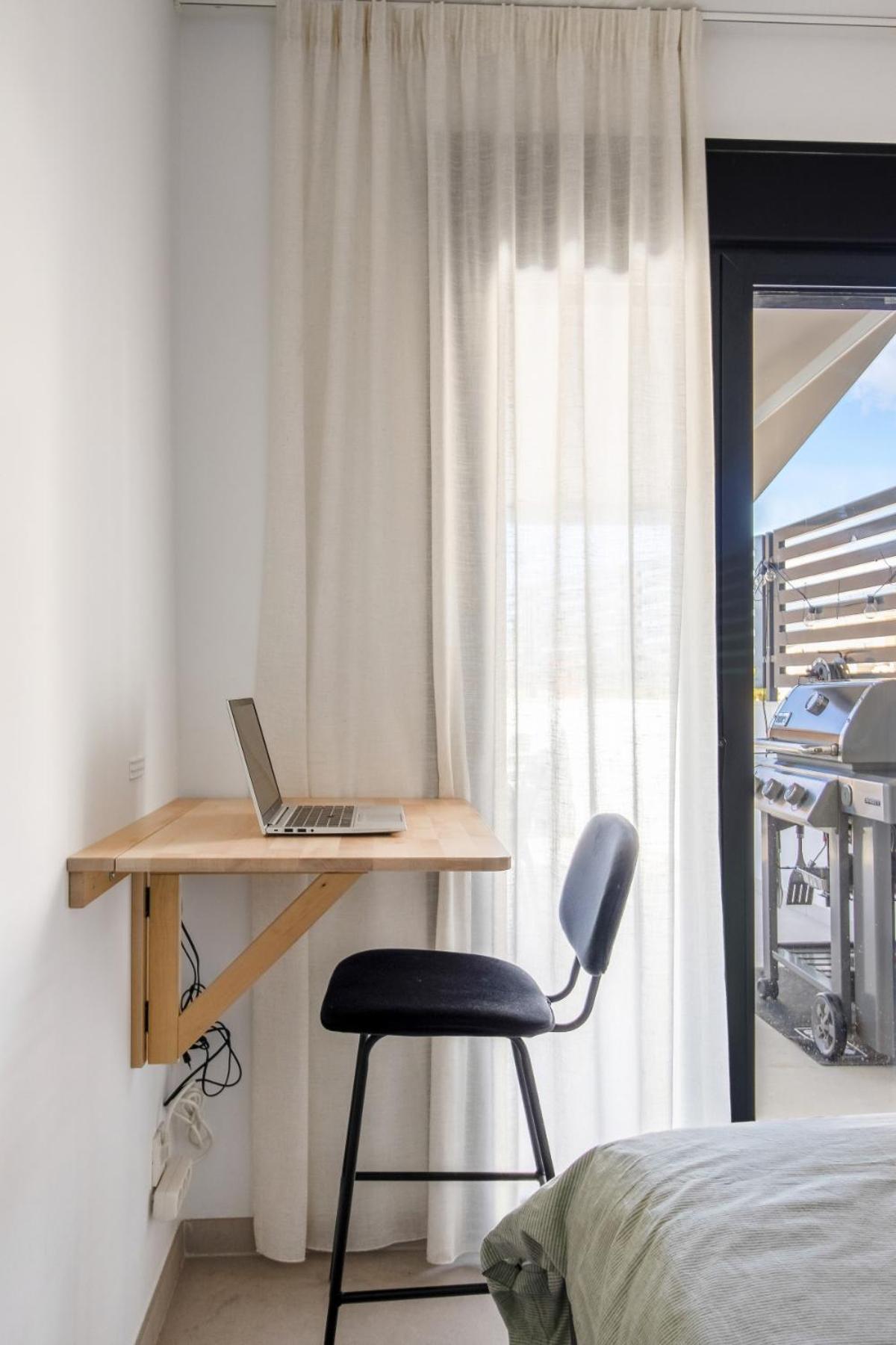 Apartamento Con Piscina Y Garaje