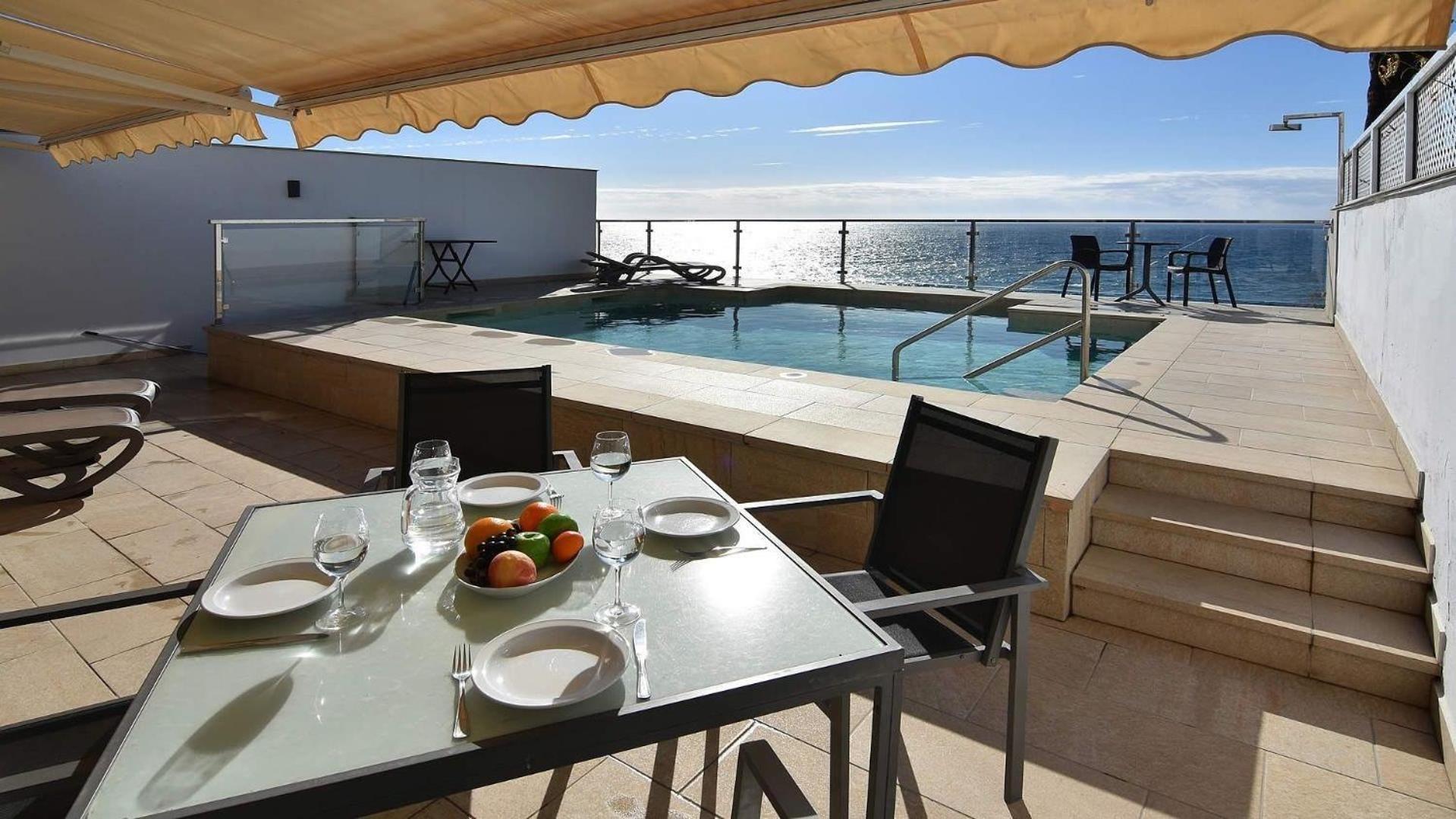 Сasa de vacaciones Mit Privatpool Fuer 6 Personen Ca 246 Qm In Nerja, Andalusien Costa Del Sol Nerja