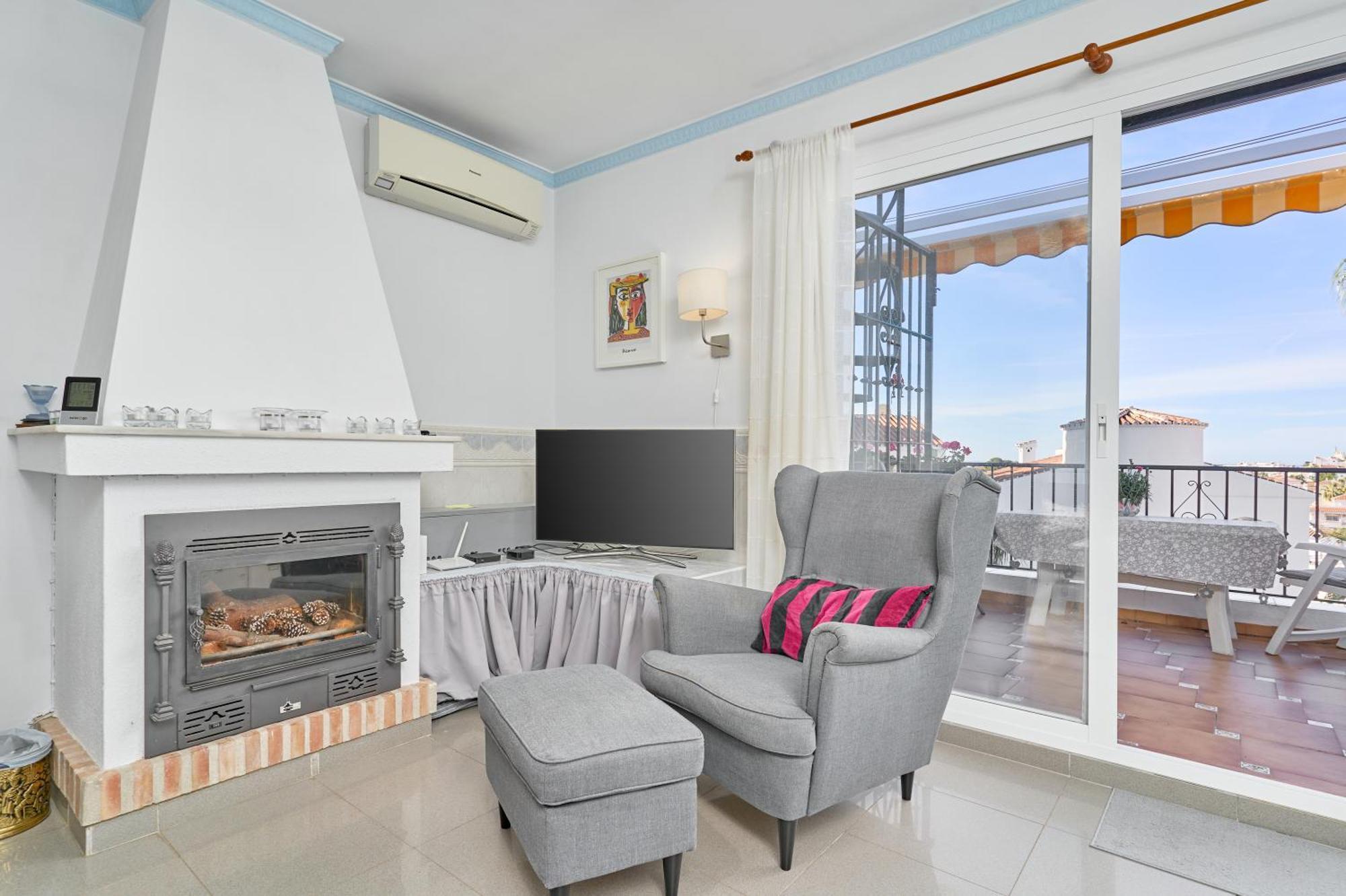 Casa Rosa Burriana * Nerja