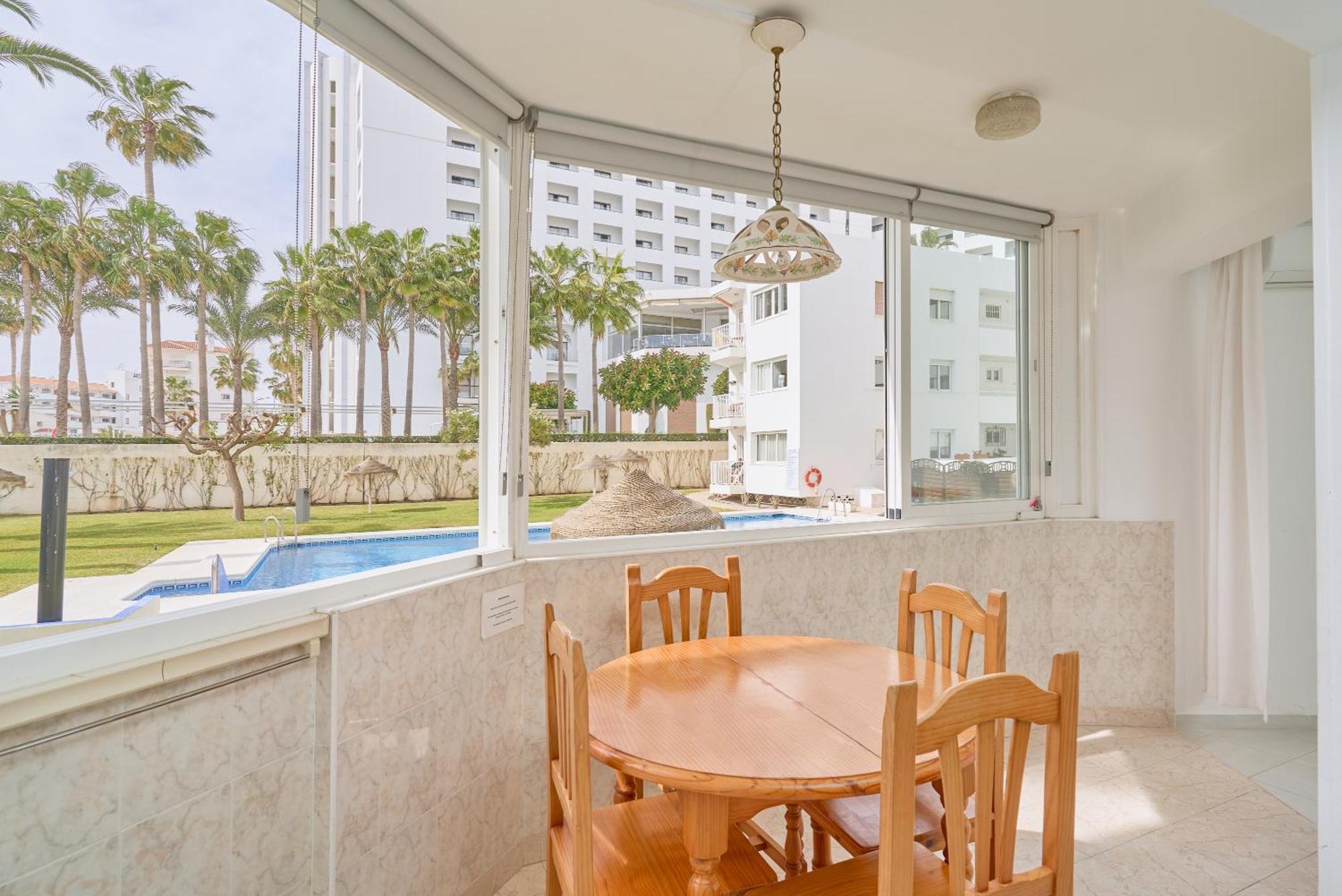Large One Bed Apartamento *