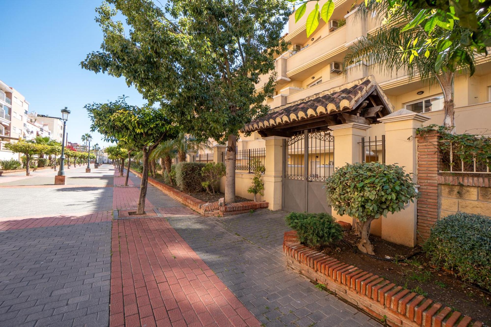 Neptuno 2c Menyber Apartamento