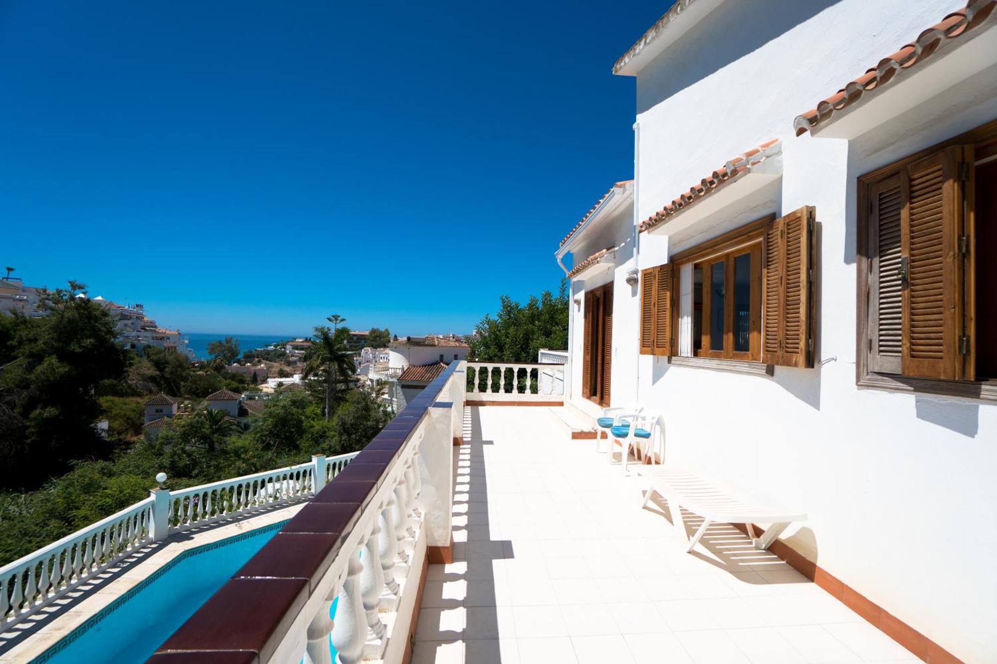 La Colina Menyber Nerja