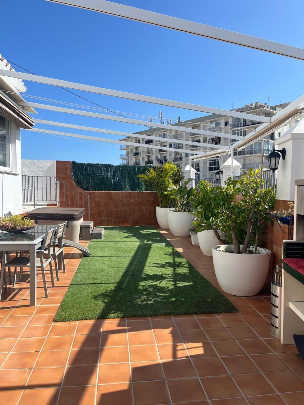 Apartamento Condal - Jacuzzi & Bbq