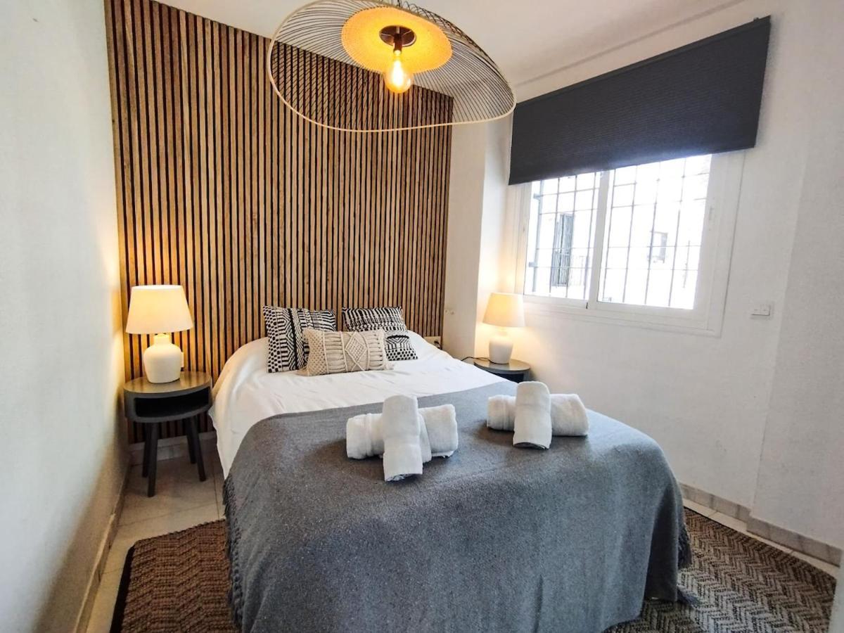 Renovated 2 Bedroom In Center, Carabeo Area * Nerja