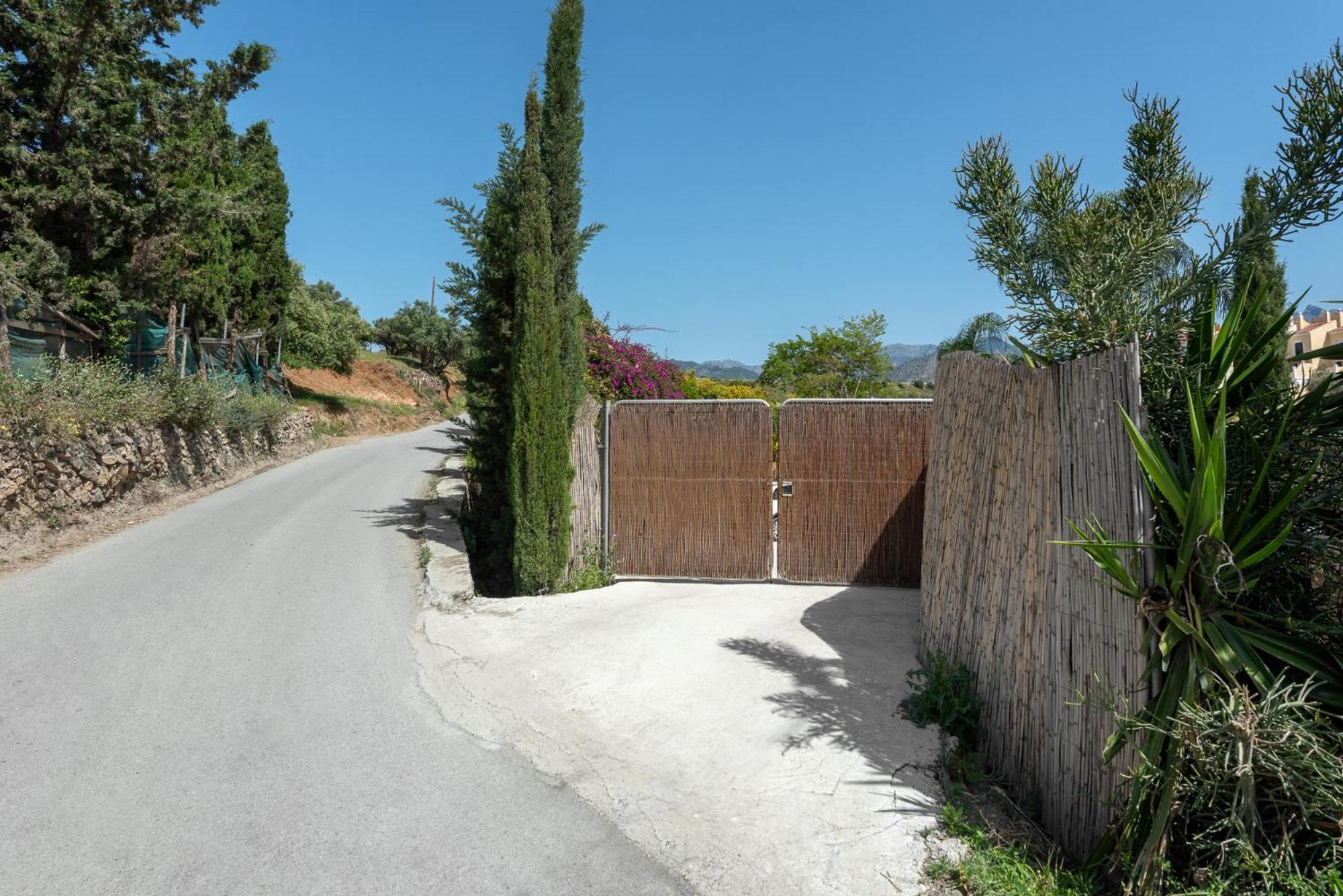 Cortijo Andaluz, Jacuzzi, Piscina, Palmeras Nerja. *