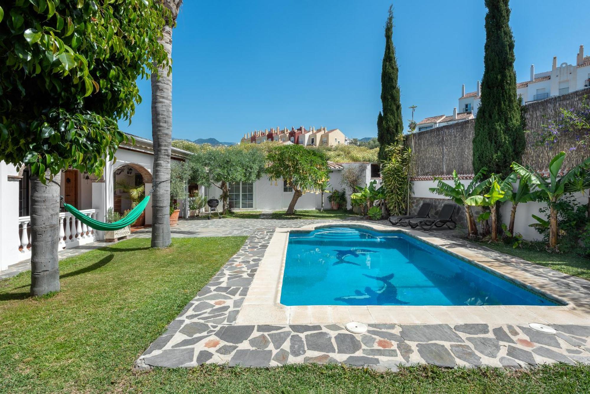 Villa Cortijo Andaluz, Jacuzzi, Piscina, Palmeras Nerja. *
