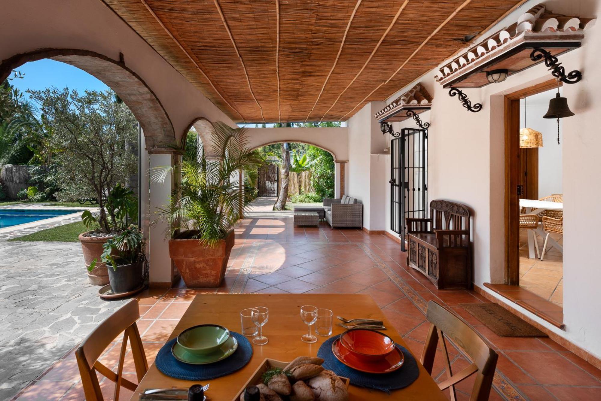 Cortijo Andaluz, Jacuzzi, Piscina, Palmeras Nerja. * Nerja