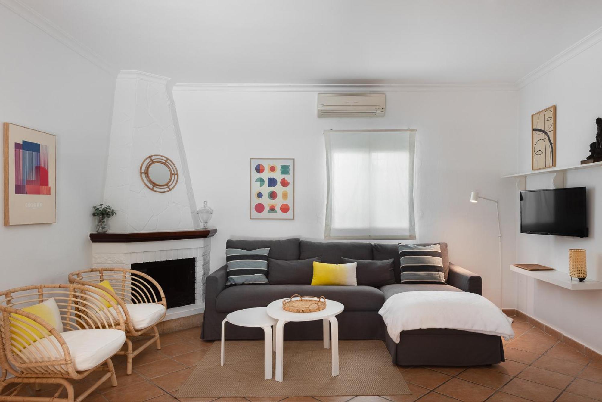 Villa Cortijo Andaluz, Jacuzzi, Piscina, Palmeras Nerja. Nerja