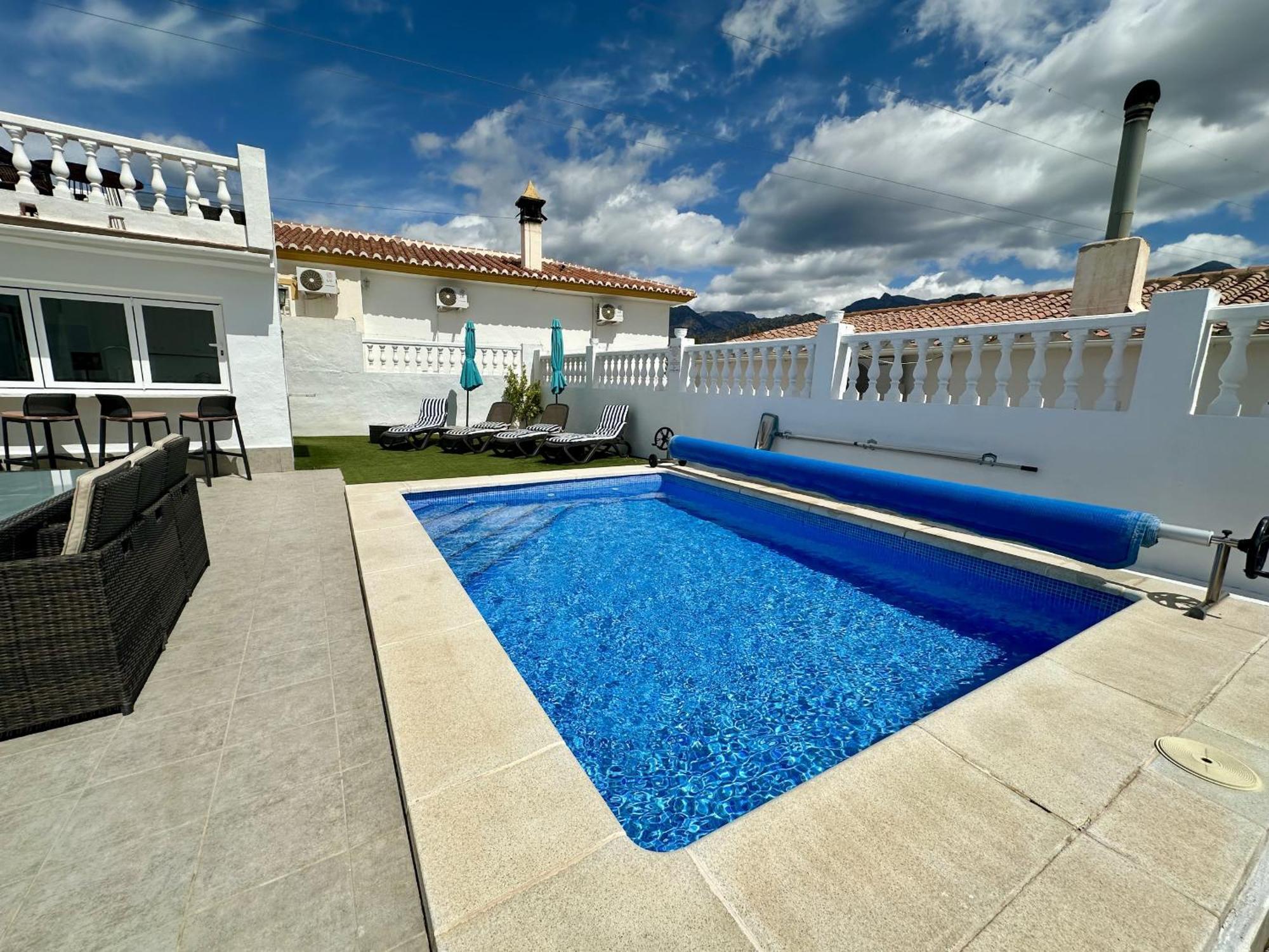 Chalet R1385 Emma Nerja