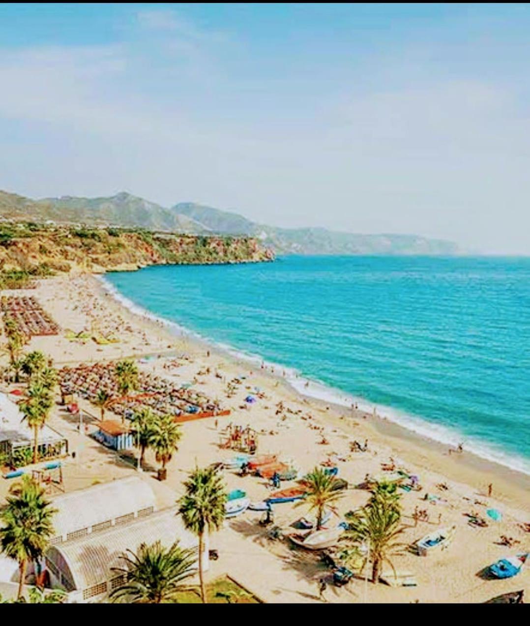 Burriana Playa * Nerja