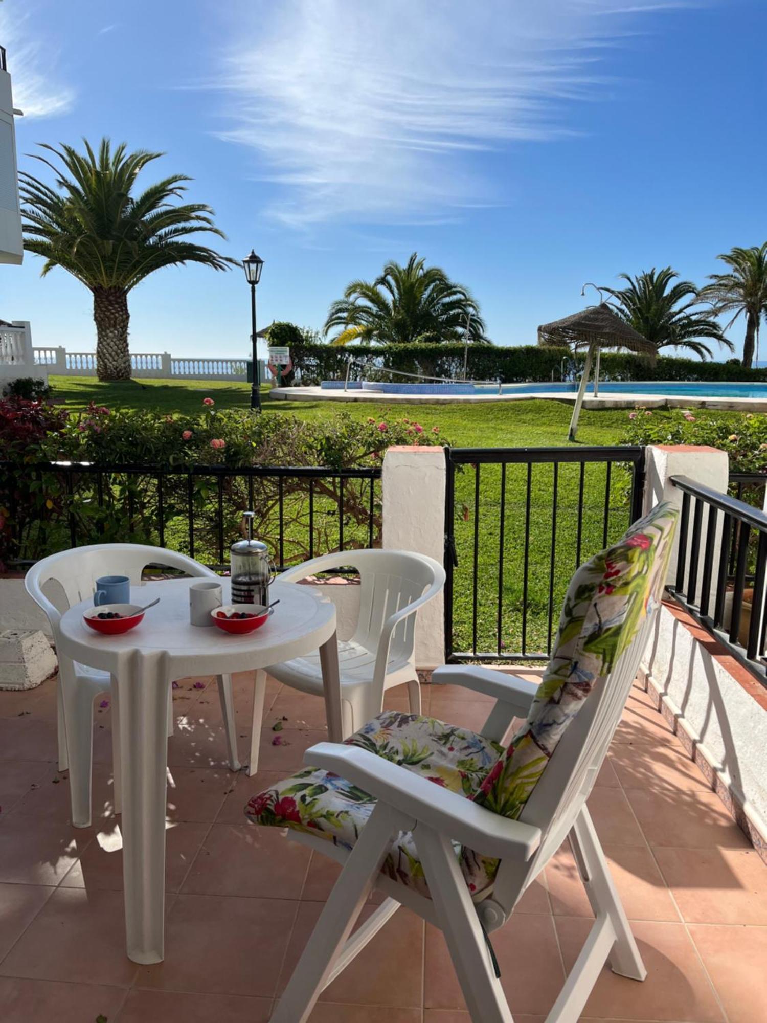 Sea & Pool View Garden Palmeras Apartamento Nerja