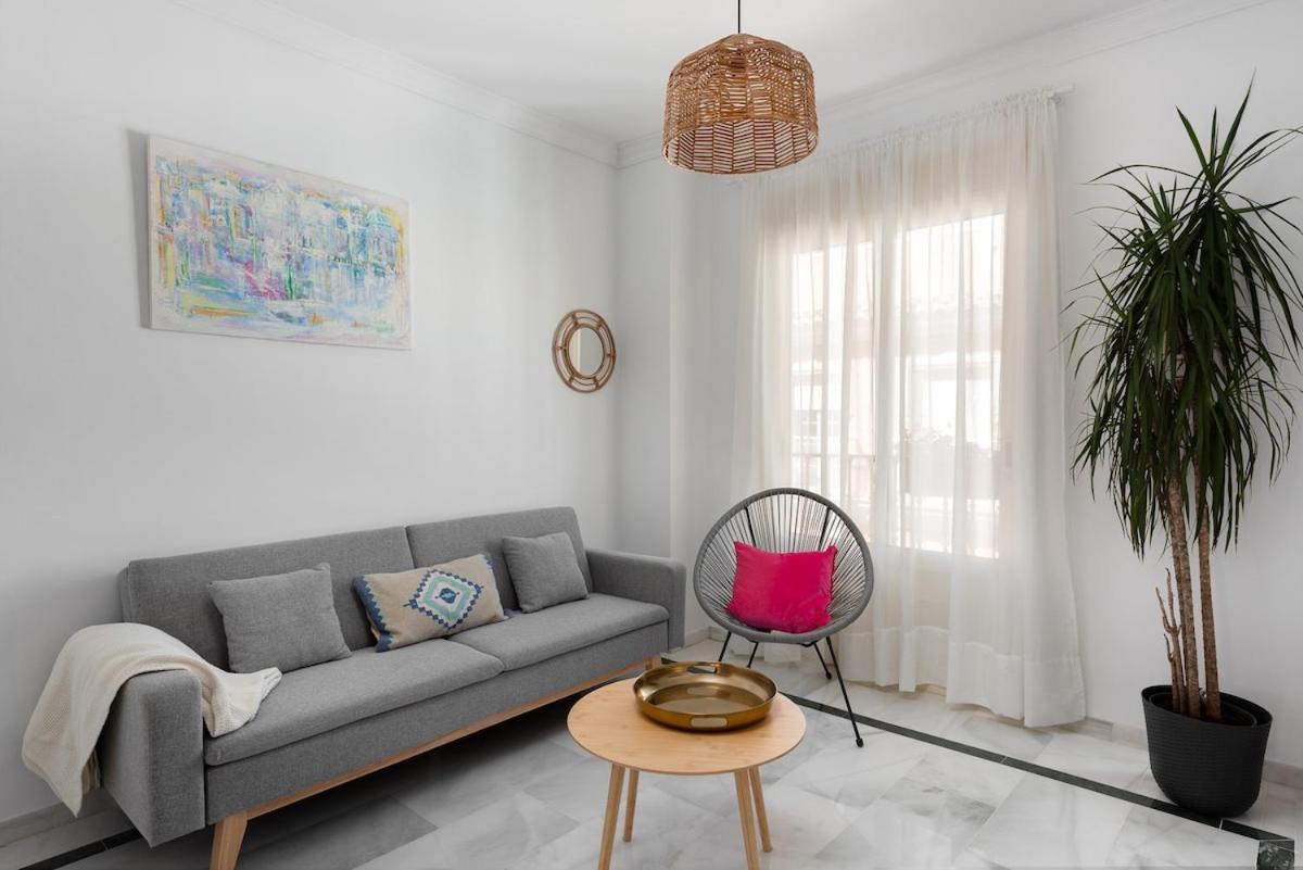 Apartamento Centro De Playa Y Balcon De Europa 4 Minutos