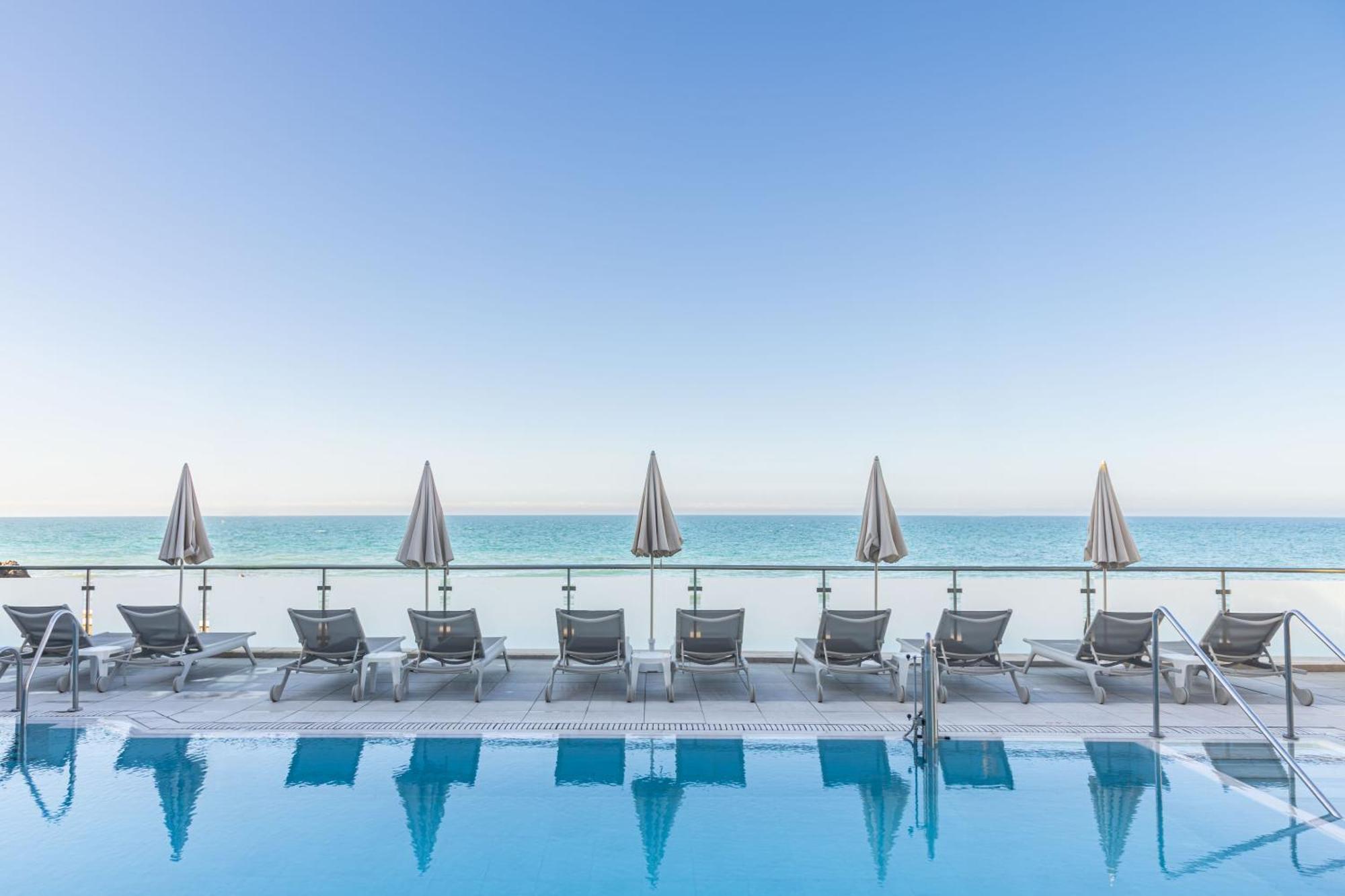 Hotel Perla Marina 4*