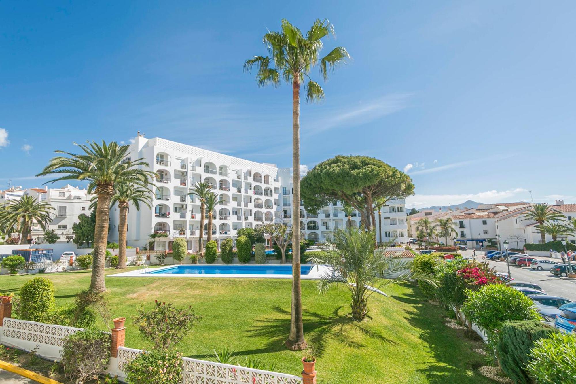 Carabeo 3 Dorm Nerja
