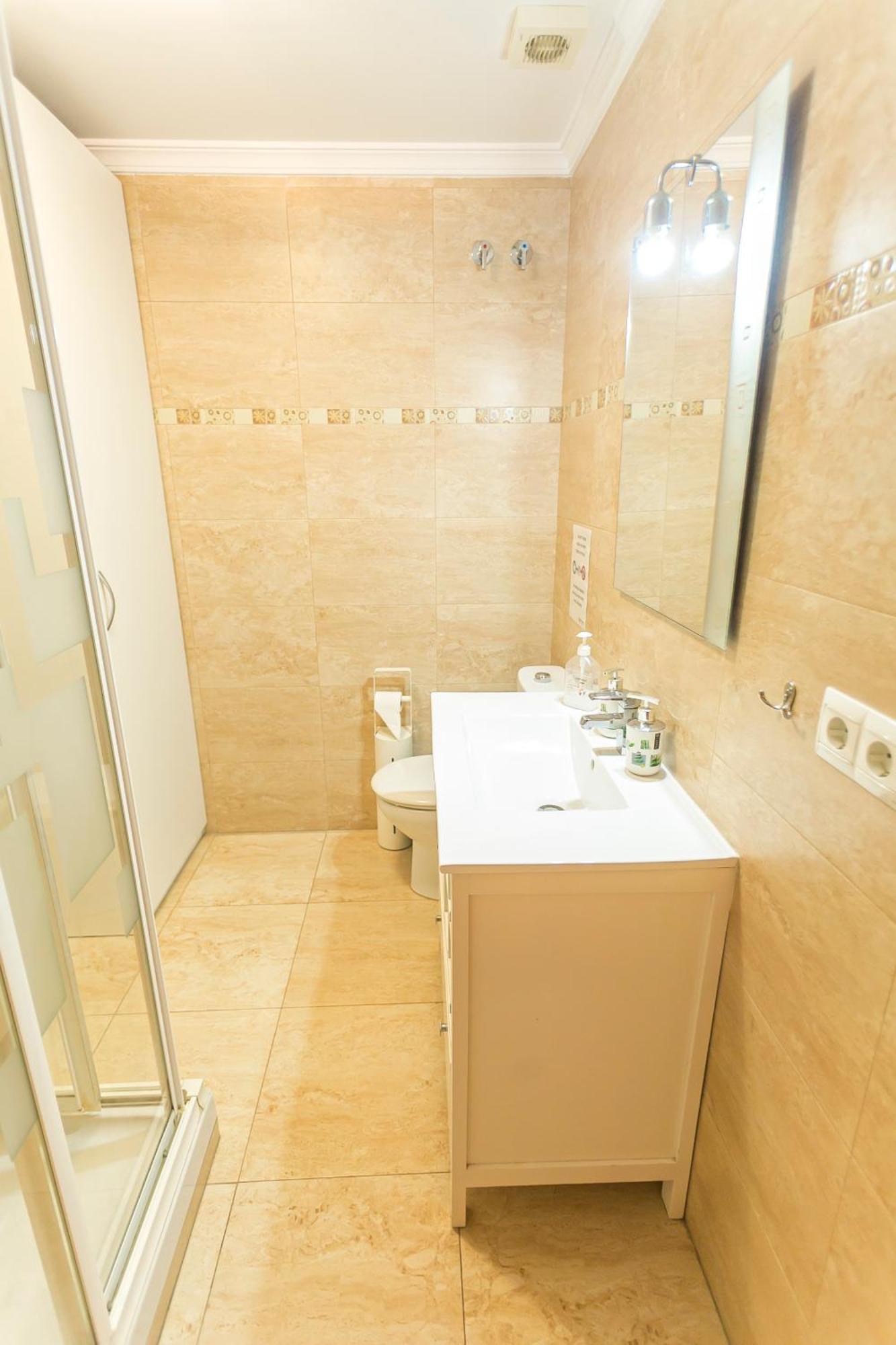 Apartamento Carabeo 3 Dorm *