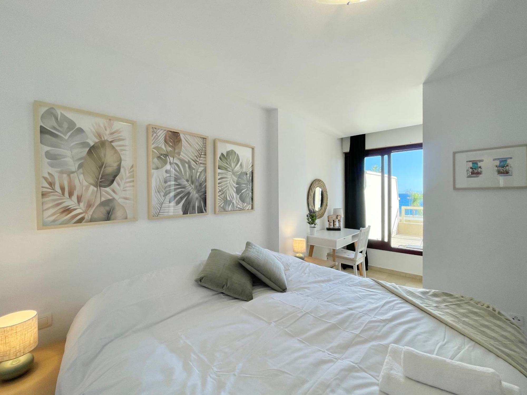 Luxury, Frontline Burriana Beach, Apartamento