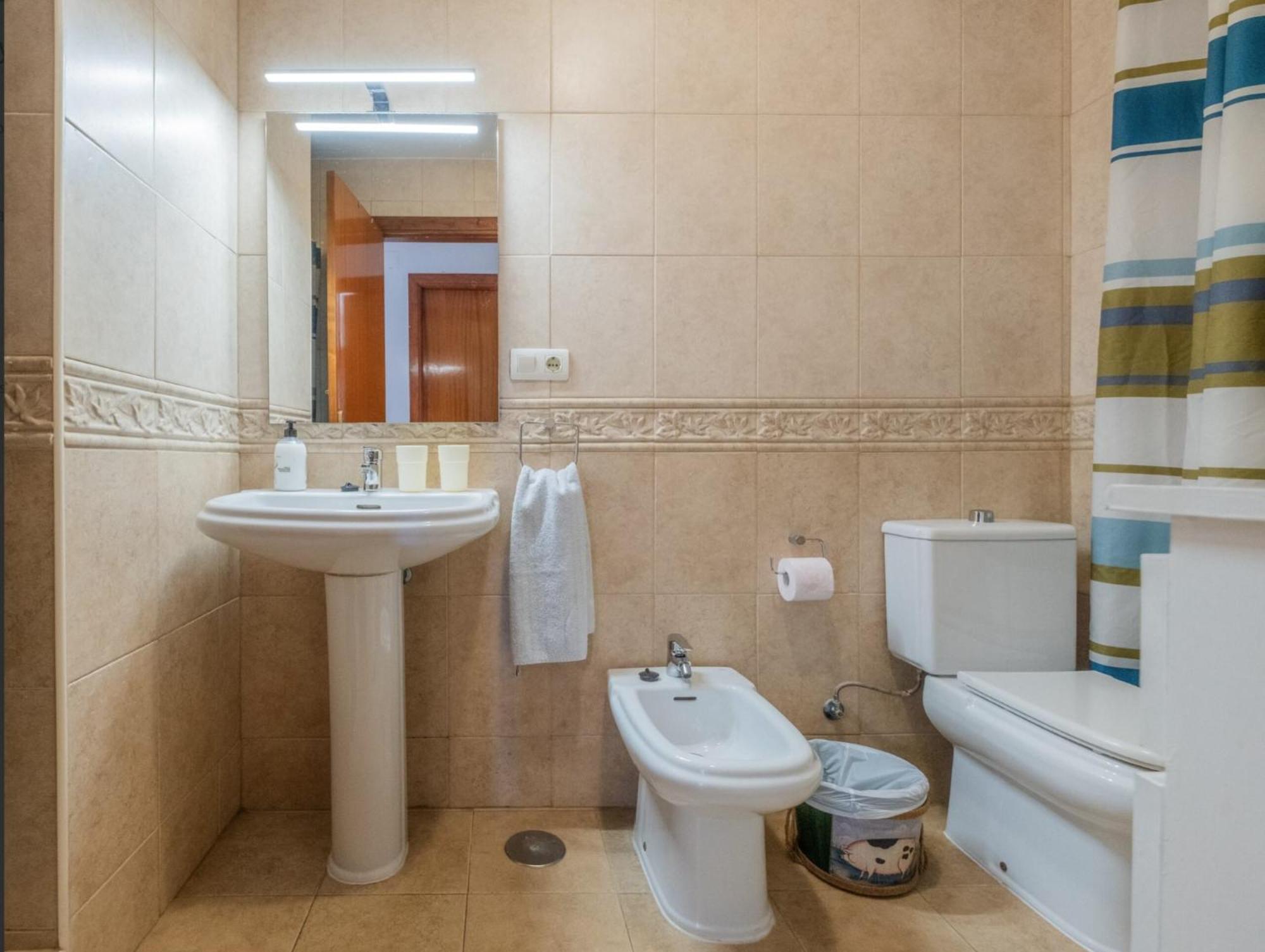 Apartamento 5 Chaparil Beach, Flat 3 With Sea Views *
