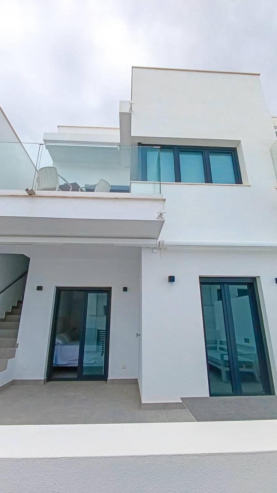 Сasa de vacaciones A2502 Sky Hill Modern 3-bedroom In
