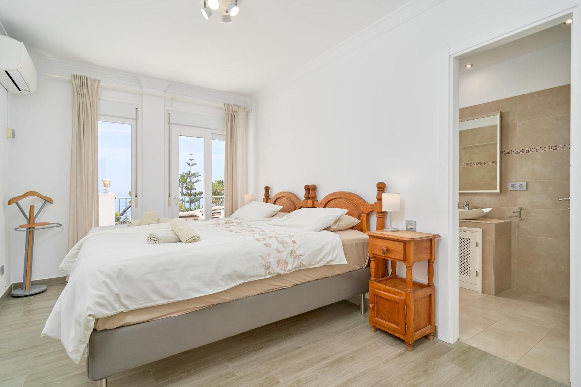 Wonderful Penthouse Nerja