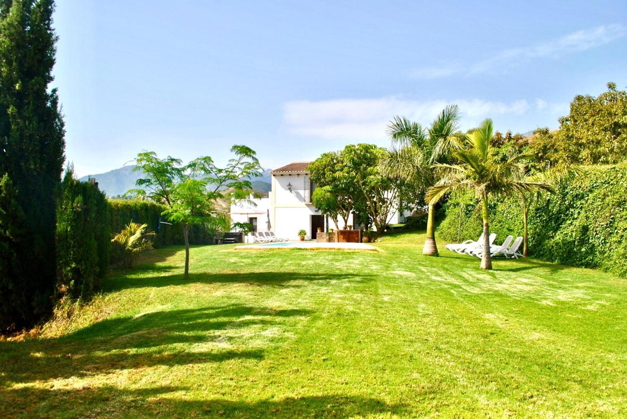 Monica Villa Nerja