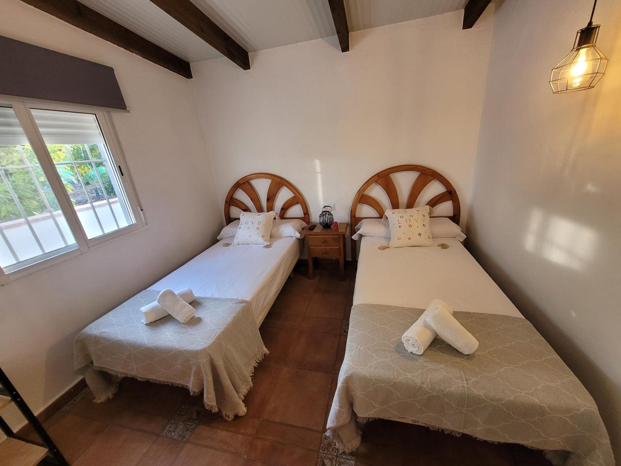 Casa de férias Con Piscina Y Barbacoa En 4 Personas *