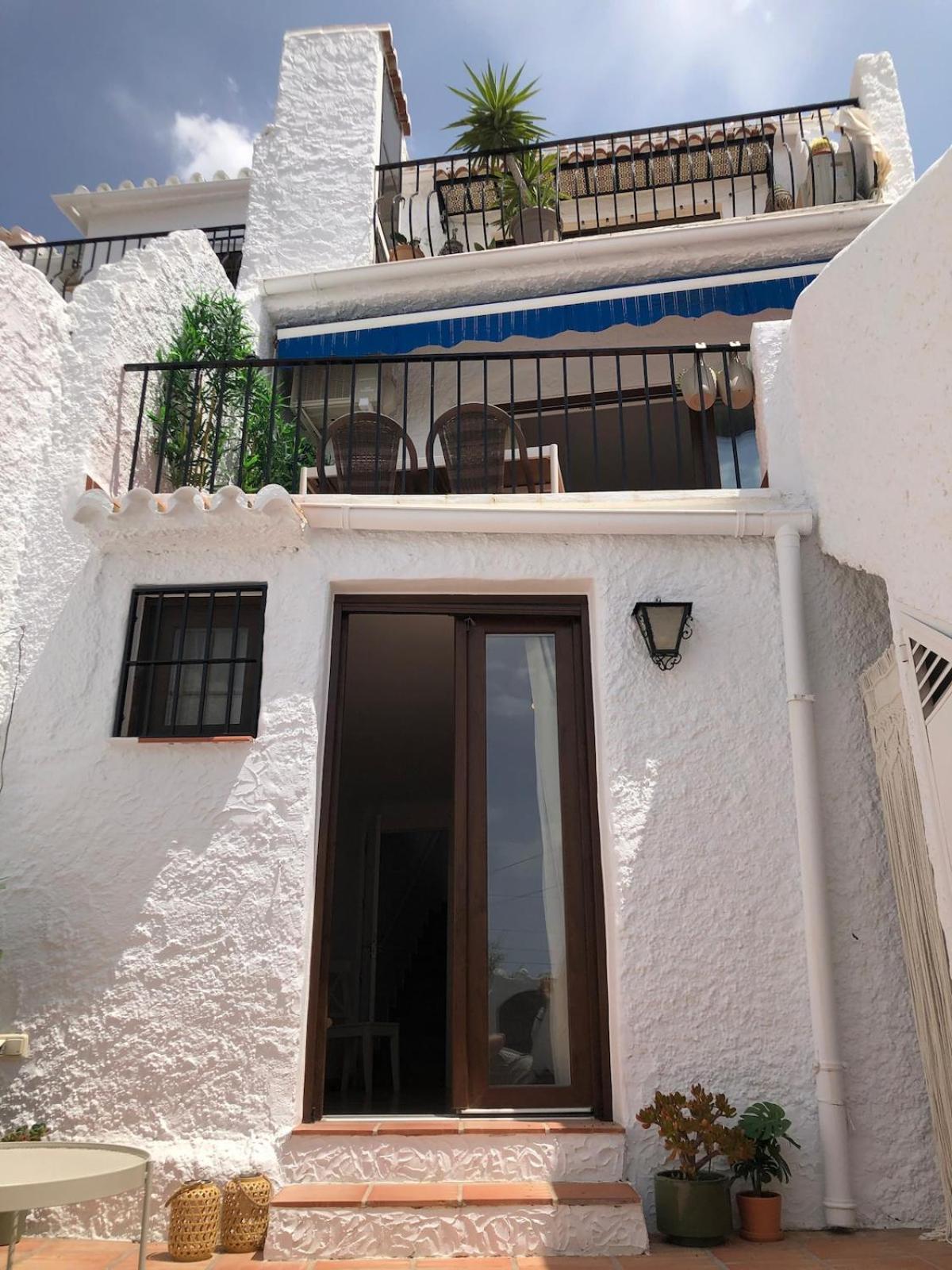 Apartment New! Cozy House With Sea View And Garden *