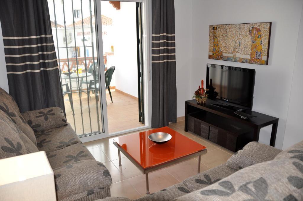 Apartment Paradise - Chimenea Apts *